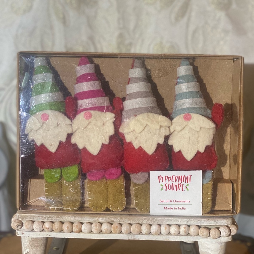 ⚡️Peppermint Square Gnome Ornaments